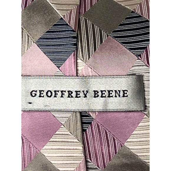 Geoffrey Beene Tie Mens Silk Necktie Pink Gray Plaid Work Business Career Office - Picture 10 of 12